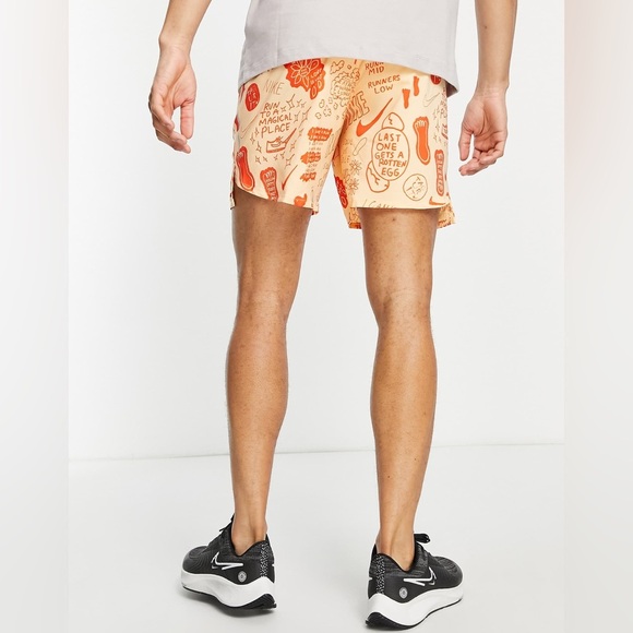 Nike Running Dri-FIT A.I.R. Nathan Bell graphic woven shorts in dusty orange - Picture 4 of 8